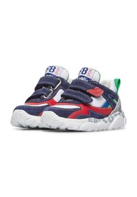 Scarpe sportive in suede blu navy, con dettagli rossi e bianchi, pannelli in rete, cinturini in Velcro e suola in gomma bianca testurizzata. Marchio F8 sulla linguetta.