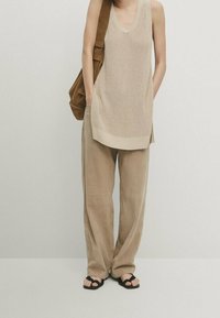 Massimo Dutti Strickpullover - light brown