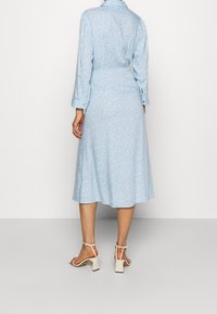 YAS Abito a camicia - light blue