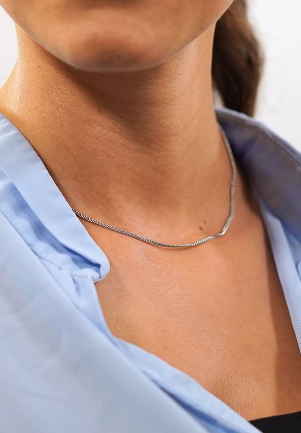 Halskette - silberfarben