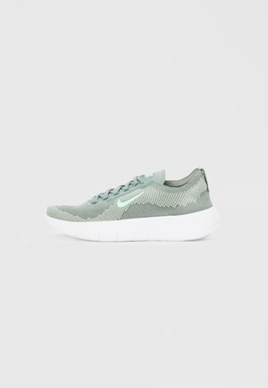 FREE 2025 - Treningssko - clay green/mint foam/jade horizon