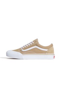 Unselected, light brown