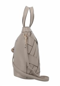 Beige Handtasche aus glattem Kunstleder, mit einem einzigartigen geflochtenen Design und zwei oberen Griffen sowie einem abnehmbaren Tragegurt für Vielseitigkeit.
