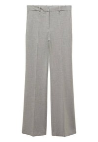 Pantalon de costume gris clair sur mesure avec passants de ceinture, poches avant et coupe droite.