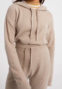 ARMEDANGELS Kapuzenpullover - beige
