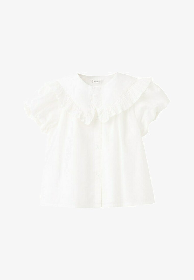 Blouse blanche à manches courtes avec un col surdimensionné à volants et des boutons sur le devant.