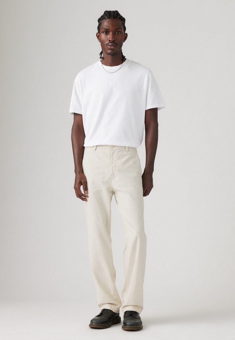 Levi's® XX CHINO LOOSE STRAIGHT - Chino kalhoty - silver birch