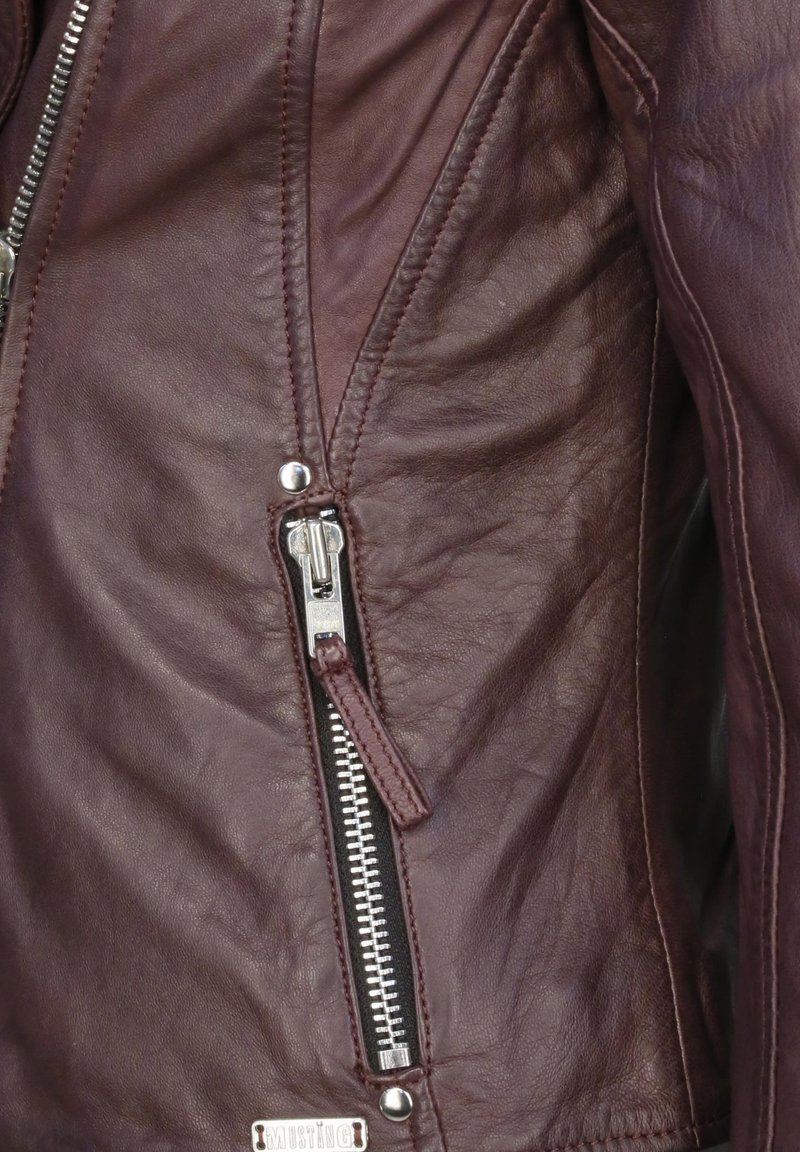 Damen Leichte Jacken | Mustang INDIANA Lederjacke wine/bordeaux - NM50582 Damen Leichte Jacken | Mustang INDIANA Lederjacke wine/bordeaux - NM50582