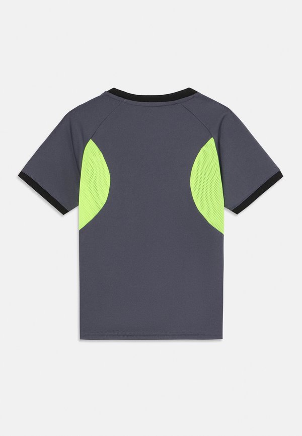 INDIVIDUALLIGA - Sports T-shirt2