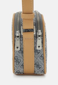Guess VEZZOLA JACQUARD UNISEX  - Torba čez telo - grey