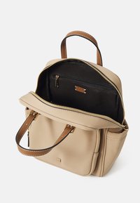 PARFOIS NATALIA - Malý batoh  - beige