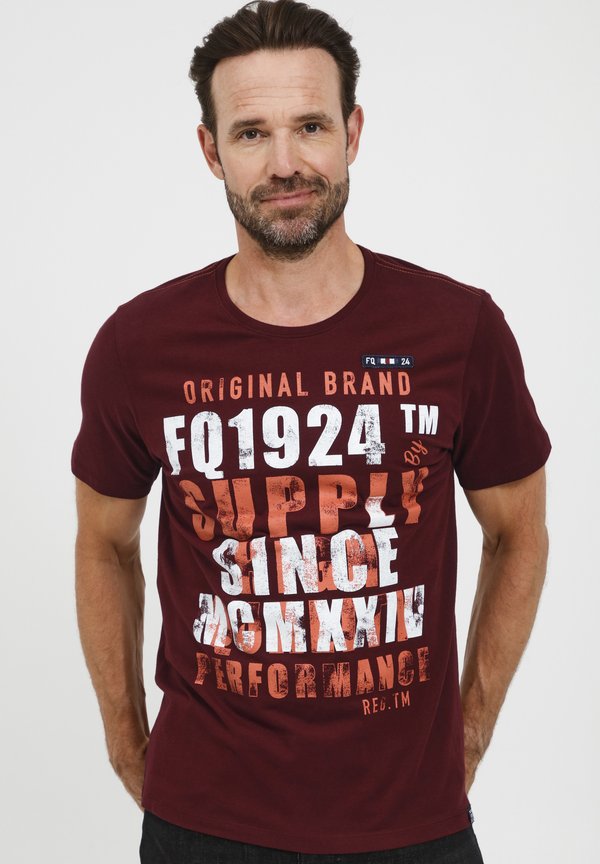 FQWerno - Print T-shirt - cabernet