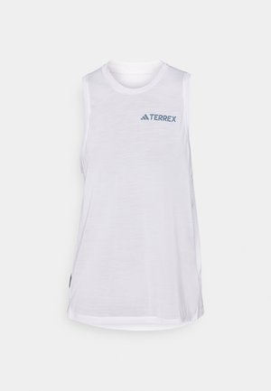 Valge lühikeste varrukateta sporditopp, millel on ümar kaelus ja kontrastne sinine "TERREX" logo, valmistatud kergest ja hingavast materjalist.