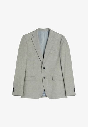 Jasnoszary męski blezer z klapami z wycięciem, dwoma czarnymi guzikami z przodu oraz kieszeniami z patkami, prezentowany na białym tle.