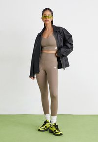 New Balance HARMONY LIGHT SUPPORT - Linne - mushroom