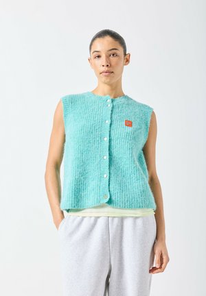 EAST - Smanicato - recif chine