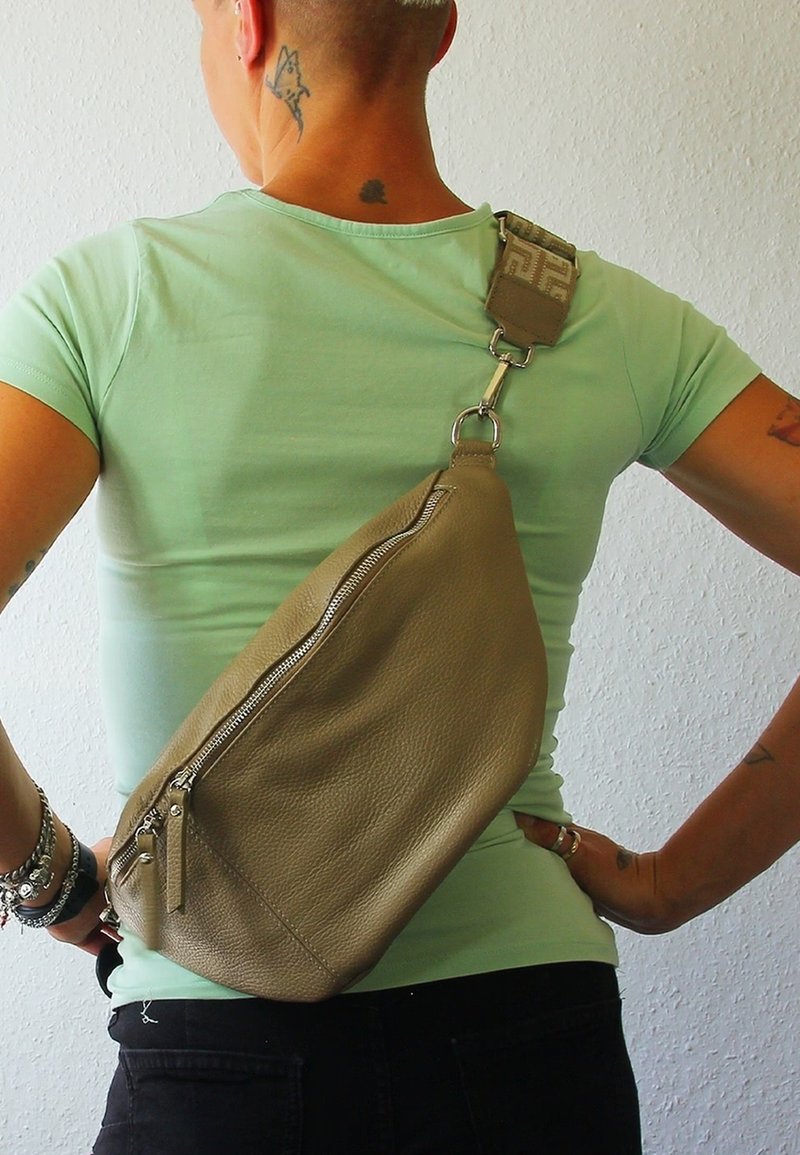 DrachenLeder Sac banane - taupe beige