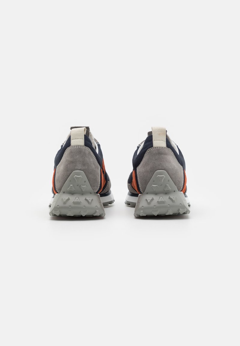 Herren Sneaker low | Lloyd ANJO Sneaker low future grey/marine/denim/white/orange/grau - YX73152 Herren Sneaker low | Lloyd ANJO Sneaker low future grey/marine/denim/white/orange/grau - YX73152