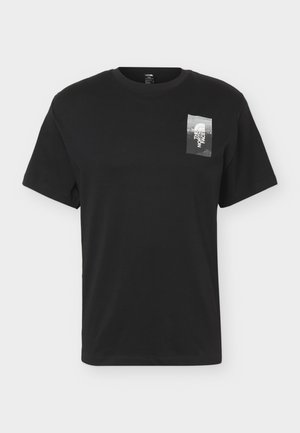 The North Face, APEX 75 COLLAGE RELAXED SHORT SLEEVE TEE GRAPHIC - Μπλουζάκι με στάμπα - black