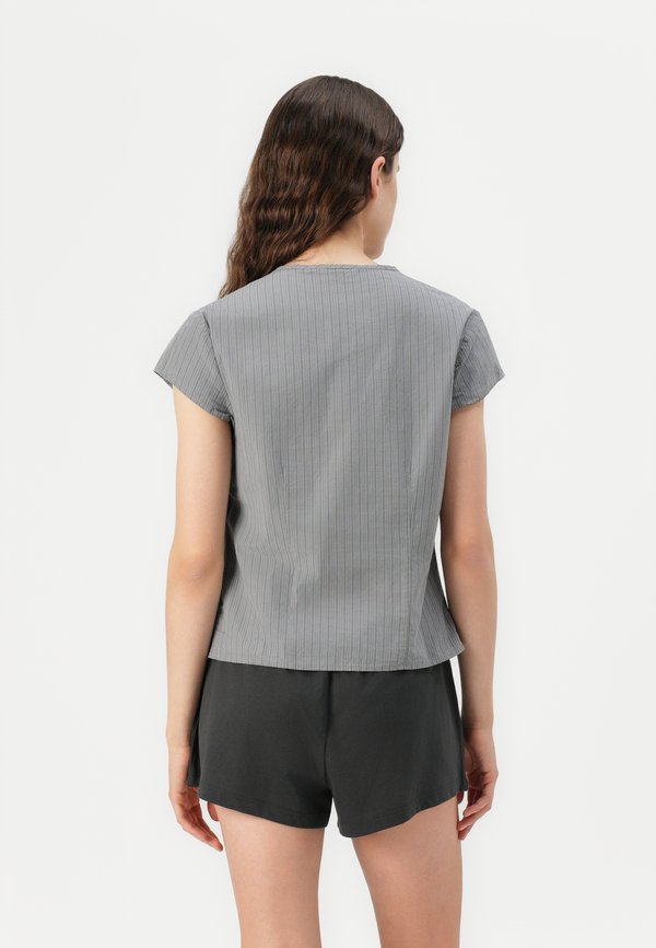 LIZZARD TOP - Blouse4