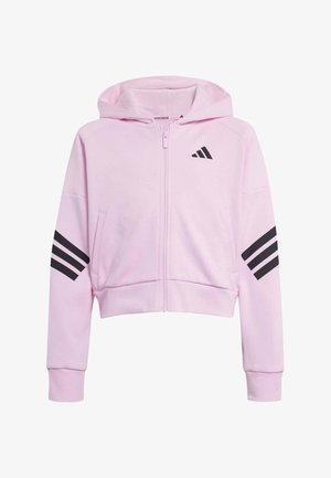 Felpa rosa con zip realizzata in tessuto morbido, dotata di un cappuccio, due tasche laterali, dettagli neri a tre strisce sulle maniche e un logo sul petto.