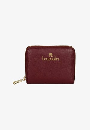 Portafoglio in pelle bordeaux con logo dorato, chiusura con zip e superficie testurizzata. Presenta un piccolo gancio in metallo per l'attacco.