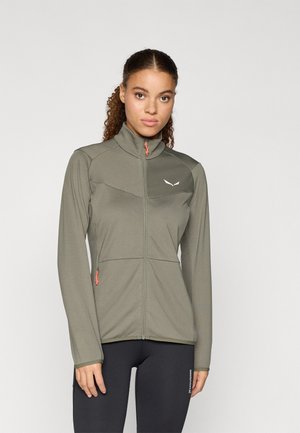 Groene zip-up jas met een gestructureerde afwerking. Heeft een hoge kraag, lange mouwen en ritszakken, met oranje accenten en logo.