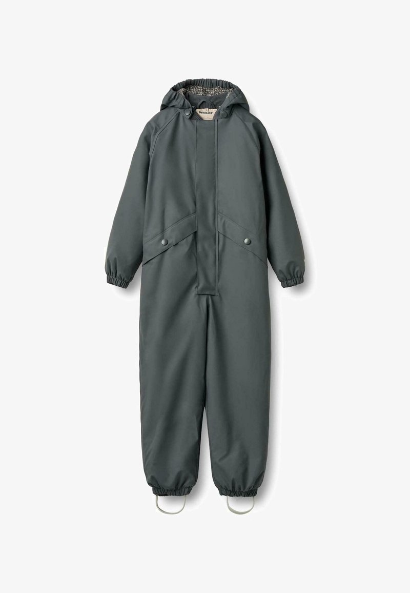 Pilkas vandeniui atsparus kombinezonas su kapišonu, elastingomis rankogaliais, snap mygtukais ir sklandžiu paviršiumi. Yra subtili vidinė pamušalas.