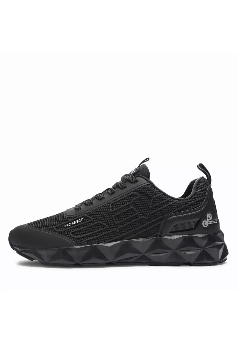 EA7 Emporio Armani ULTIMATE KOMBAT - Scarpe da allenamento - black