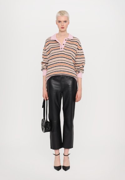 Stine Goya LONG SLEEVE  - Džemperis - pink