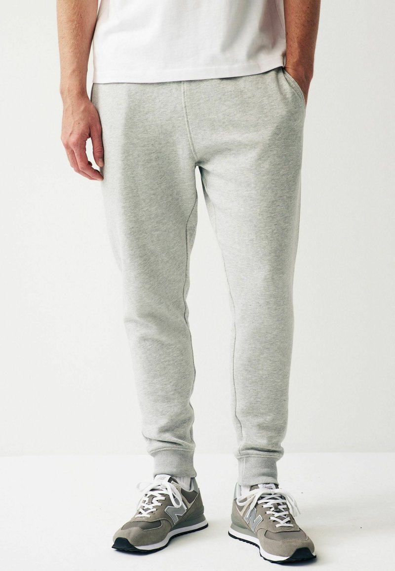 Next JOGGERS REGULAR FIT - Tepláky - grey