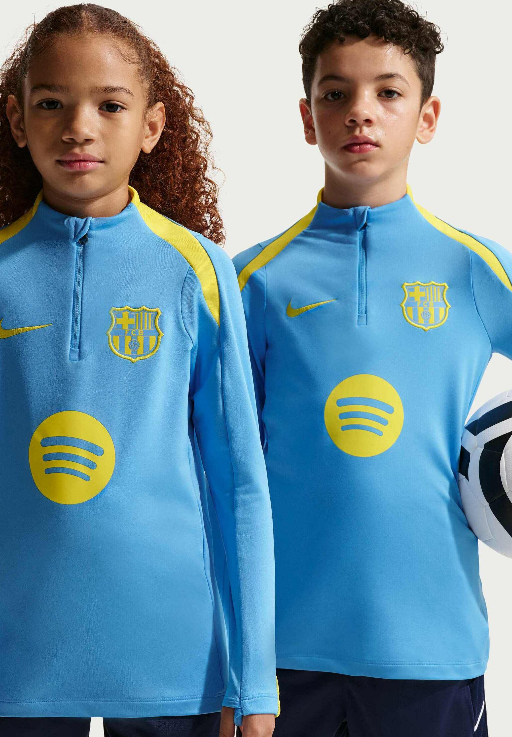 Nike Performance DRI-FIT FOOTBALL DRILL F.C. BARCELONA STRIKE