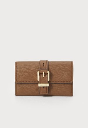 MICHAEL Michael Kors NOLITA FLAP TRIFOLD WALLET - Rahakott - dark caramel