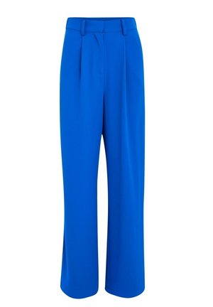 Pantaloni a gamba larga in blu vivace, caratterizzati da un tessuto morbido, pieghe anteriori e una vita con cintura per una forma strutturata.