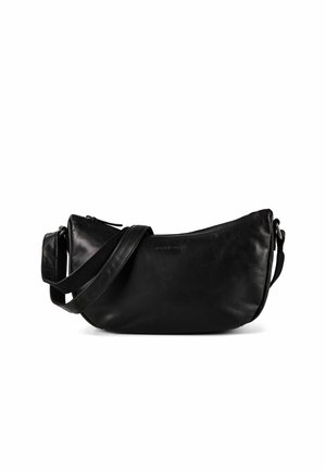 Schwarze, halbmondförmige Lederschultertasche mit verstellbarem Riemen und Reißverschluss, glatte Textur, minimalistisches Design.