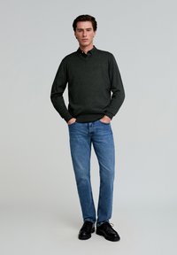 Scalpers V NECK - Strickpullover - dark khaki