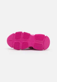 Steve Madden Baskets basses - pink