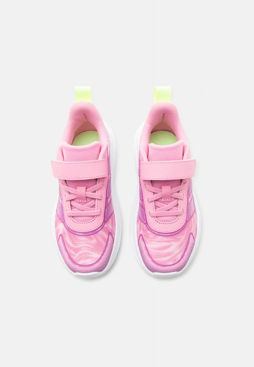 adidas TENSAUR RUN 4.0 UNISEX - Road running shoes - st tropic bloom/purple burst/hi res yellow — photo 4