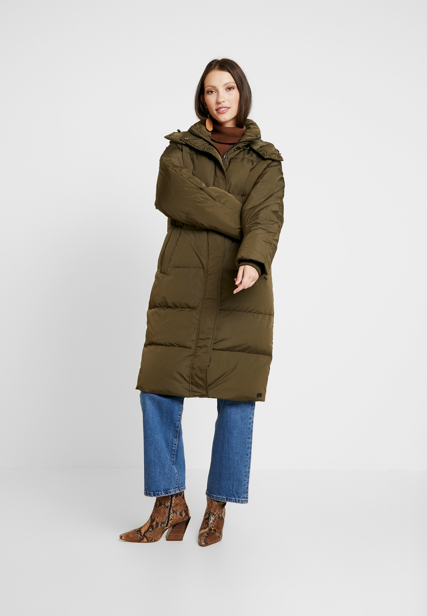 Skylar Jacket Moss Copenhagen 2025