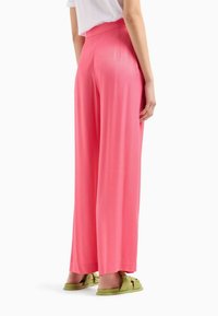 Armani Exchange Pantaloni - fucsia