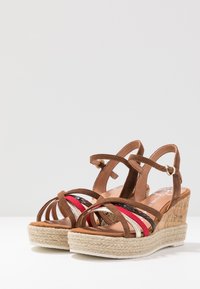 Marco Tozzi Espadrille - cognac