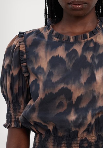 MUNTHE TUKINIS - Bluse - brown