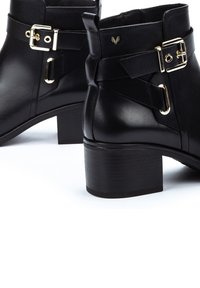 Martinelli ZINNIA - Botines - black