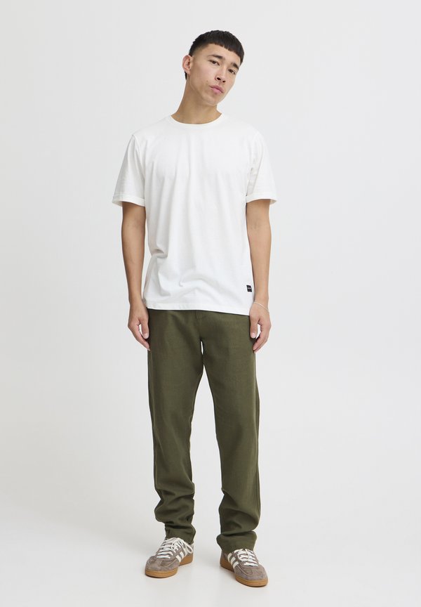 BHPANTS LINEN MIX - Trousers - forest night2