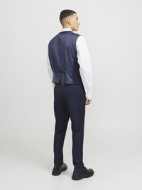 Thumbnail Image 2