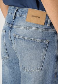 EIGHTYFIVE Baggy Jeans - dark-blue denim