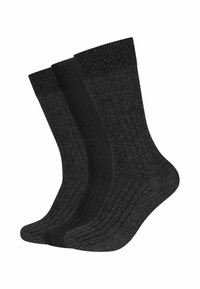 Drei Paar dunkelgraue Socken mit gerippten Bündchen, die ein strukturiertes Strickdesign und verstärkte Zehen für Langlebigkeit aufweisen.