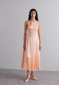 Holzweiler LISA DRESS - Sukienka koktajlowa