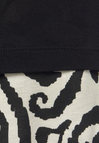 s.Oliver SHORTY SET czarny