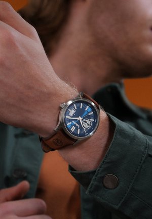 Timberland TRUMBUL - Reloj - blue brown